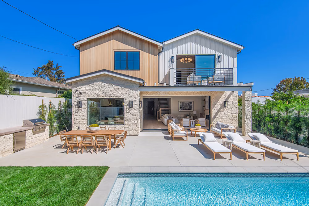 Pacific Palisades Coastal Estate - a custom home built by Camelot Construction Company